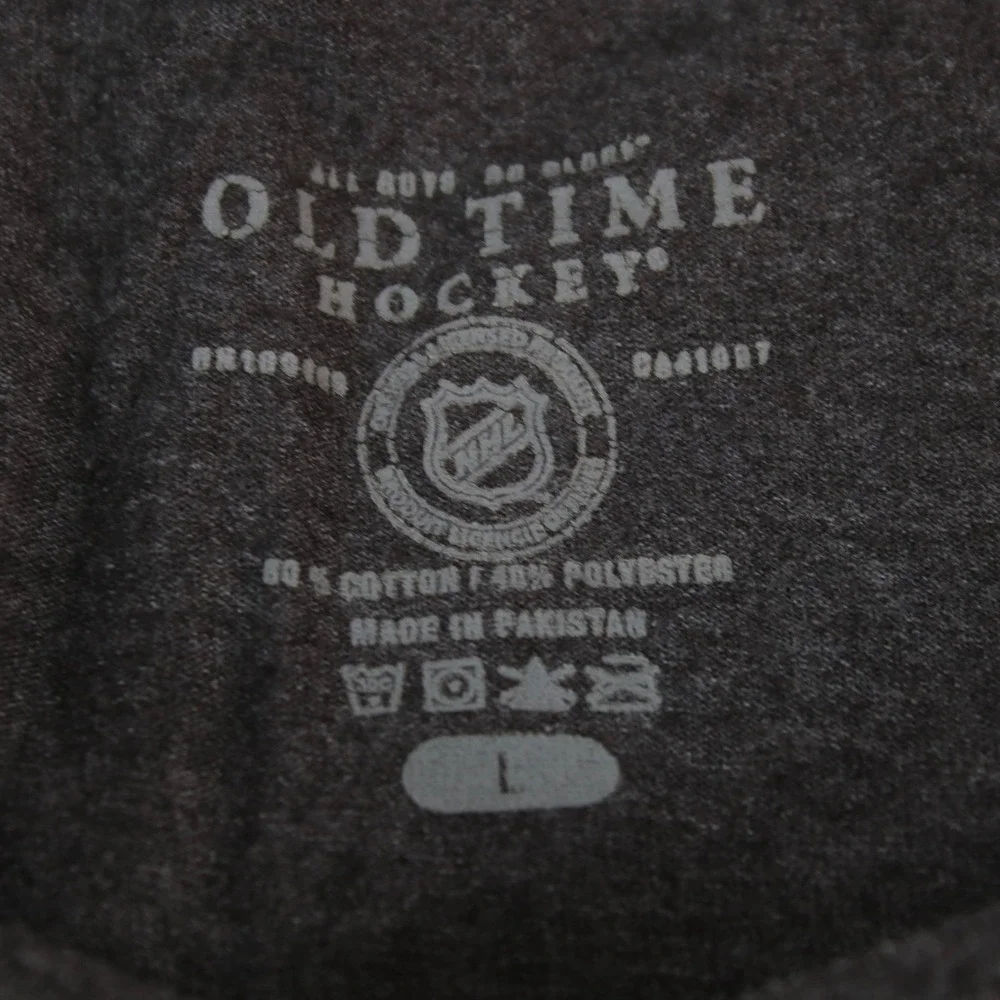 Old Time Hockey Charcoal NHL Boston Bruins Graphic T-Shirt Men's Size Large